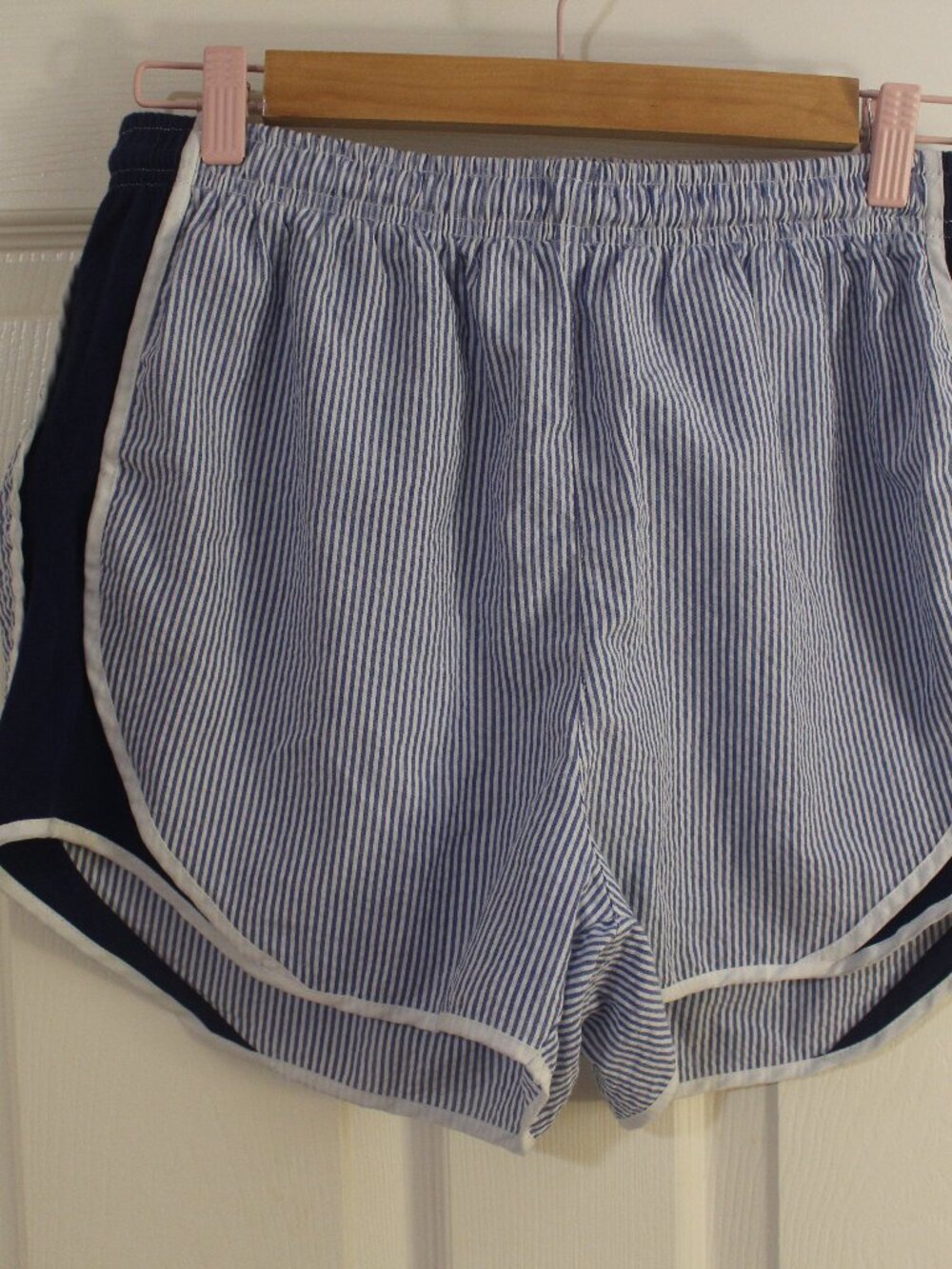 Lauren James SKU309 Blue White Seersucker Striped Shorts Size XL
